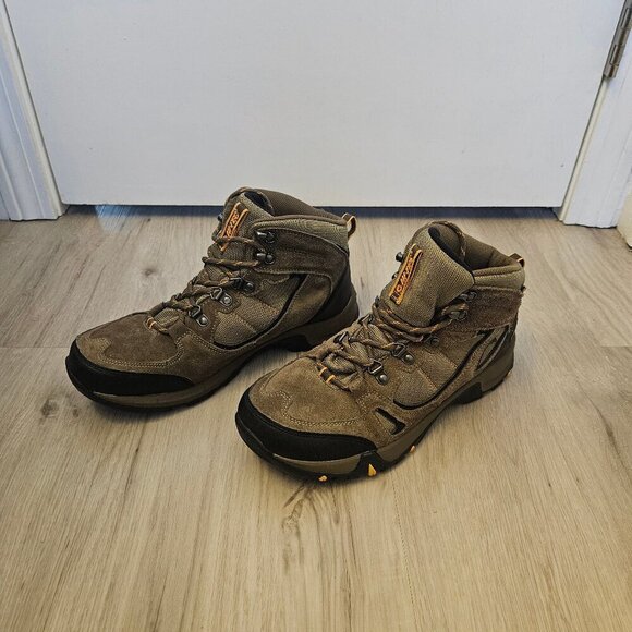 Hi-Tec Men\'s Falcon Mid Hiking 10.5W Boots - Brand New
